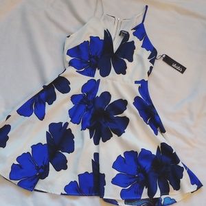 NWT Lulu's blue flower dress
